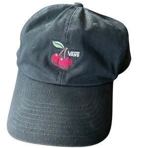 VAN’S BLACK BASEBALL CAP WITH CHERRIES One Size Fits All Red Green White Brown